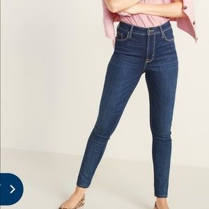 Old Navy rockstar super skinny low rise jeans